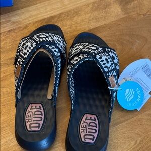 Hey Dude Women's Patterned Black and White Sandals